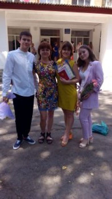 Зозуля Руслан и Черникова Екатерина с родителями